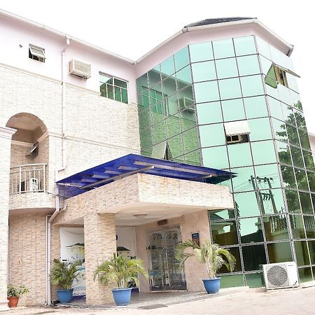 Dublina Suites Festac Town Exterior photo