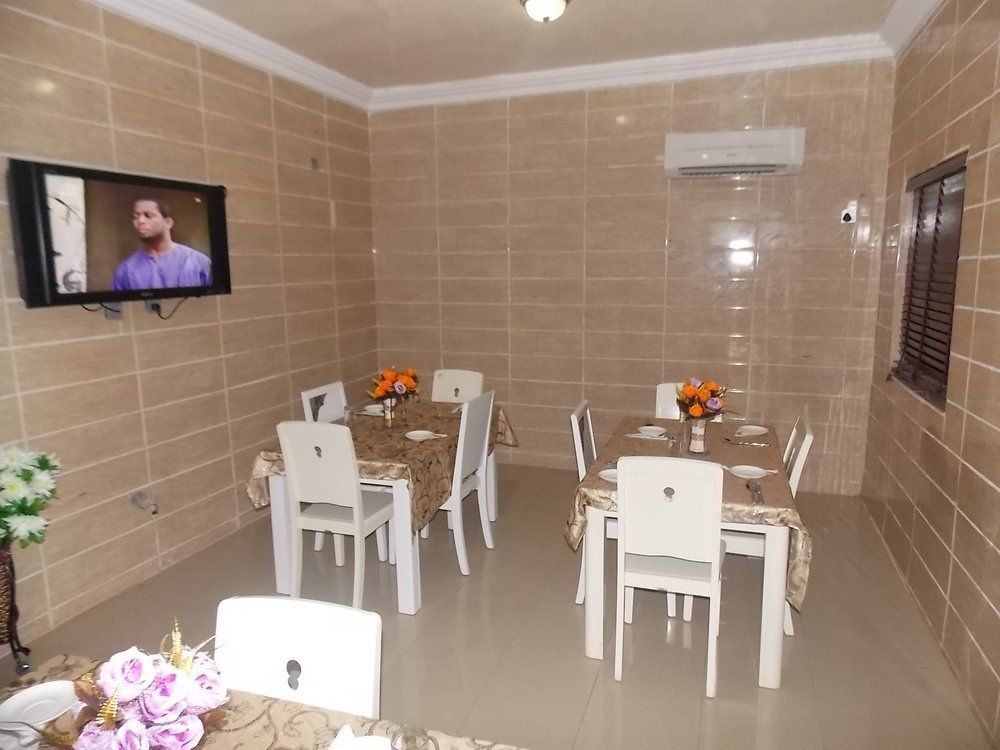 Dublina Suites Festac Town Exterior photo