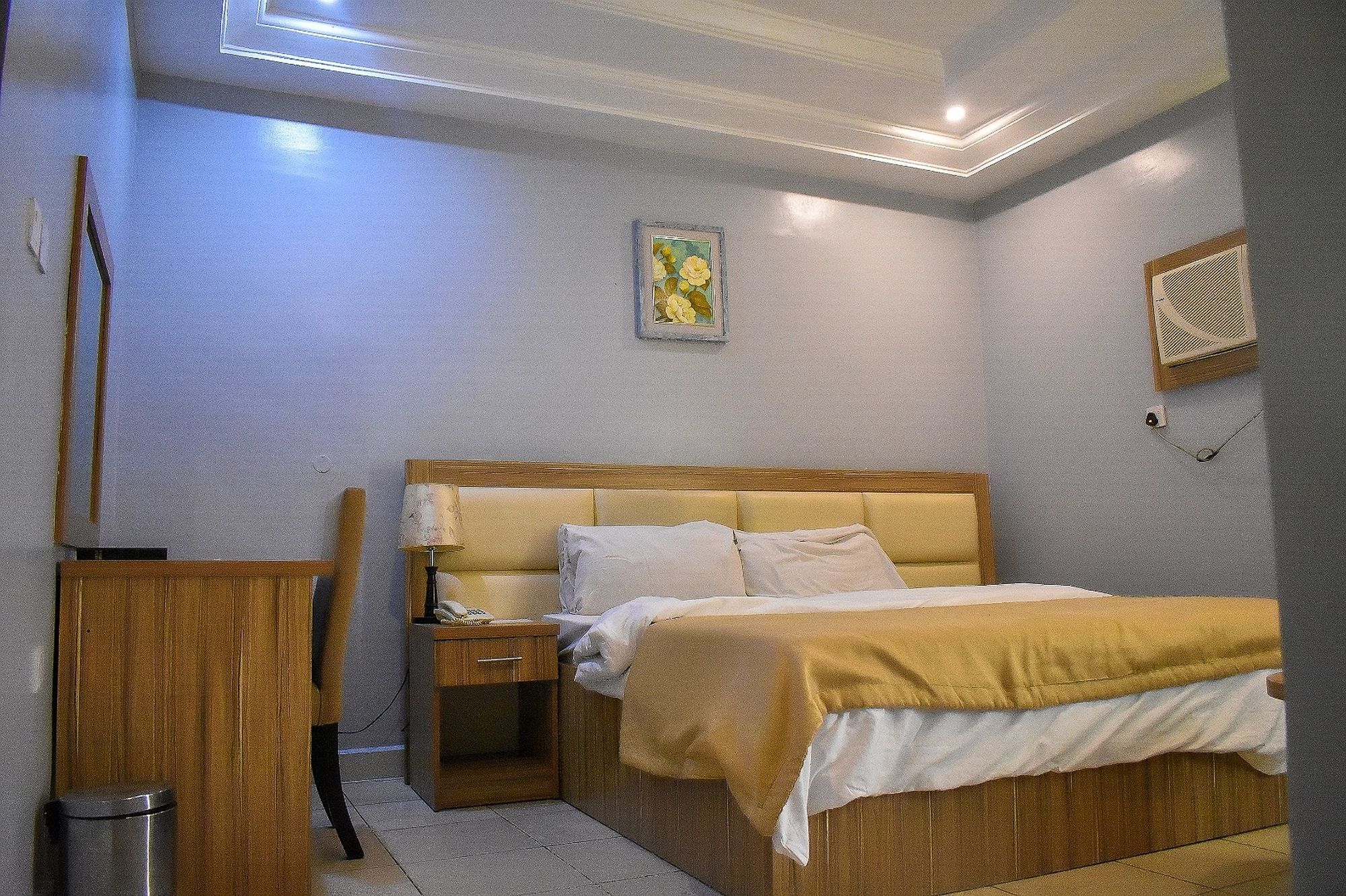 Dublina Suites Festac Town Exterior photo
