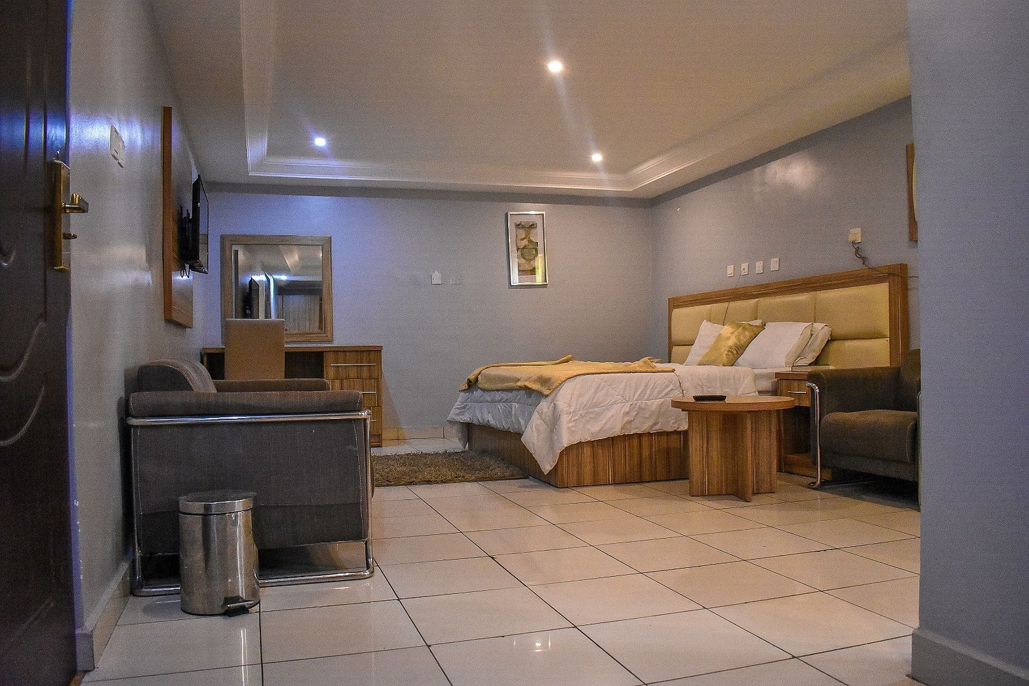 Dublina Suites Festac Town Exterior photo