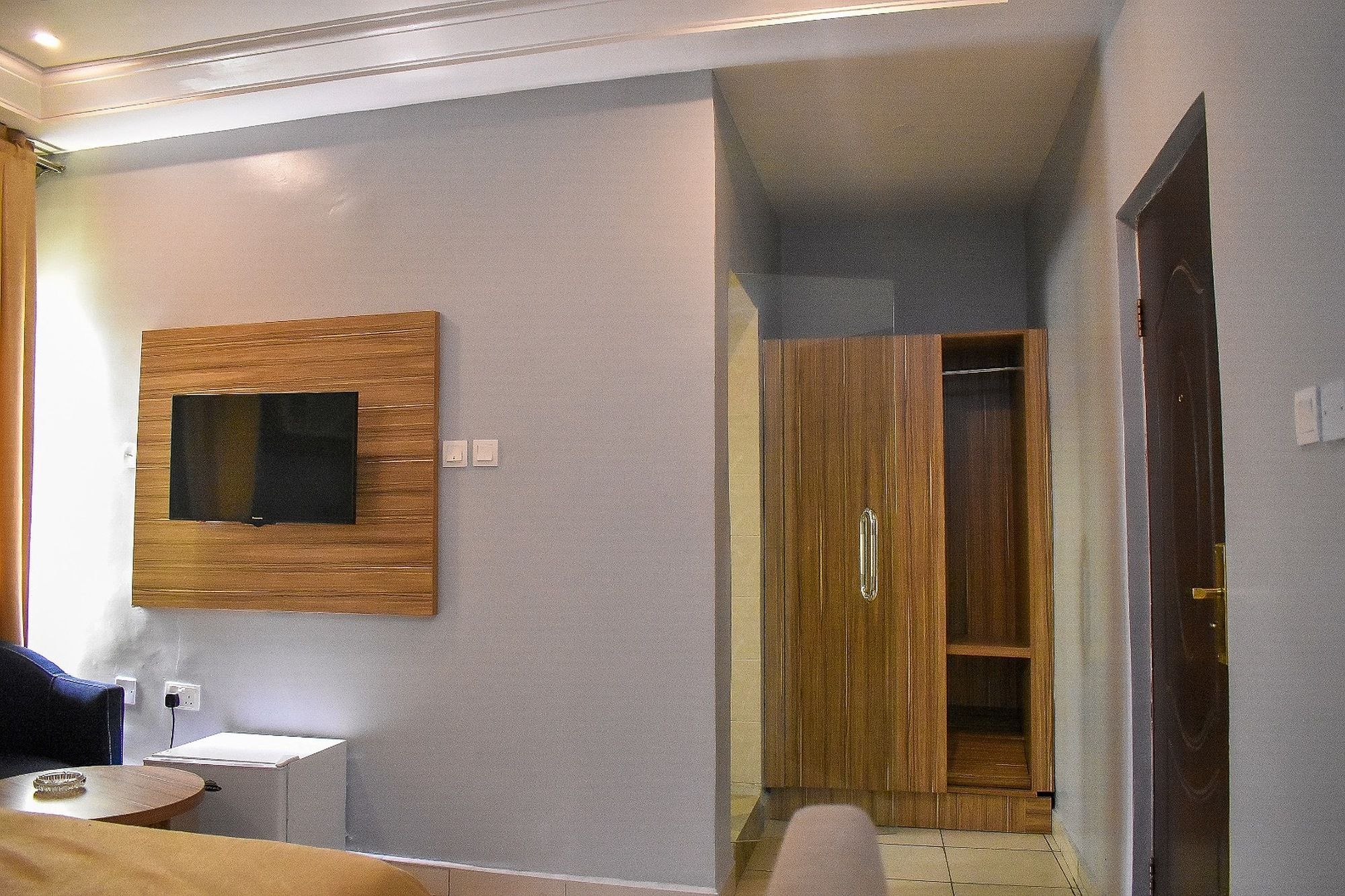Dublina Suites Festac Town Exterior photo