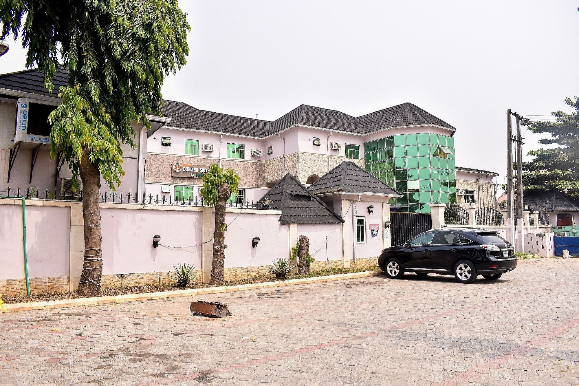 Dublina Suites Festac Town Exterior photo
